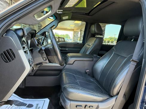Used 2011 Ford F250 Lariat w/ Lariat Ultimate Pkg AWD/4WD image 11