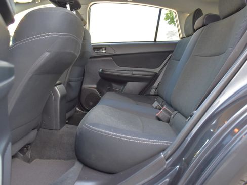 Used 2014 Subaru Crosstrek 2.0i Premium w/ Moonroof Package AWD/4WD image 16