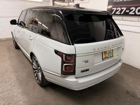 Used 2020 Land Rover Range Rover Long Wheelbase HSE image 3