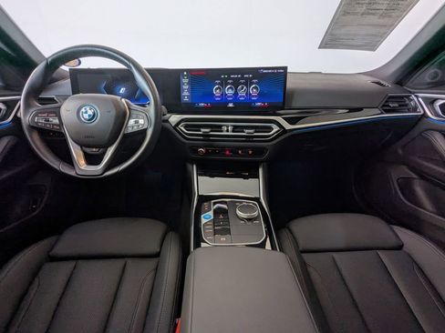 Used 2023 BMW i4 eDrive40 w/ Premium Package image 5