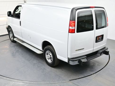 Used 2024 Chevrolet Express 2500 w/ Driver Convenience Package RWD image 29