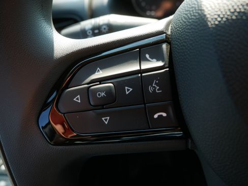 New 2025 RAM ProMaster 3500 w/ Premium Convenience Group image 7