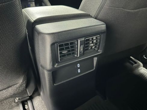Used 2025 Toyota 4Runner SR5 AWD/4WD image 46