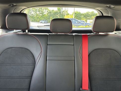 Used 2022 Mercedes-Benz GLC 43 AMG 4MATIC image 19