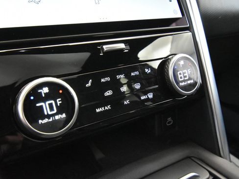 Used 2021 Land Rover Discovery S R-Dynamic image 22