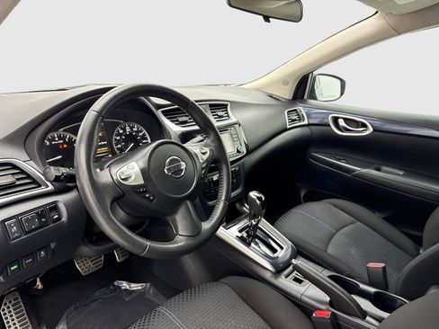 Used 2018 Nissan Sentra SR w/ SR Midnight Edition Package FWD image 18