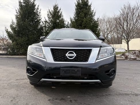 Used 2016 Nissan Pathfinder S image 11