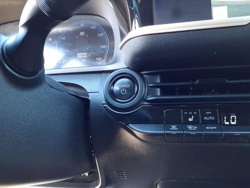 Certified 2023 Toyota Crown XLE image 14