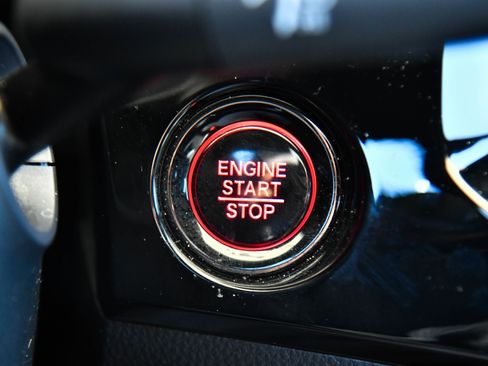Used 2025 Honda Civic Sport image 26