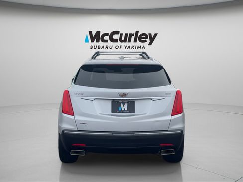 Used 2018 Cadillac XT5 Luxury w/ Driver Awareness Package image 8