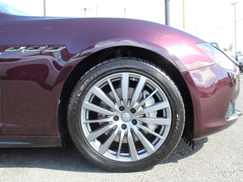 Used 2017 Maserati Ghibli RWD image 12