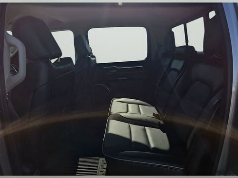 Used 2022 RAM 1500 Laramie image 8