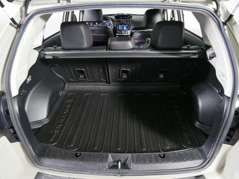 Used 2017 Subaru Crosstrek 2.0i Limited AWD/4WD image 18