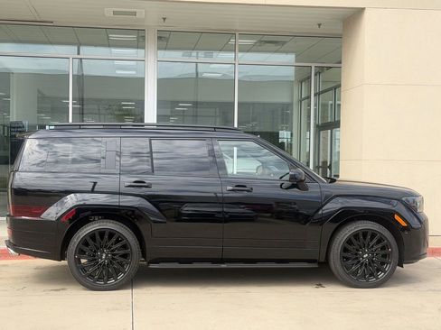 New 2026 Hyundai Santa Fe Calligraphy image 3