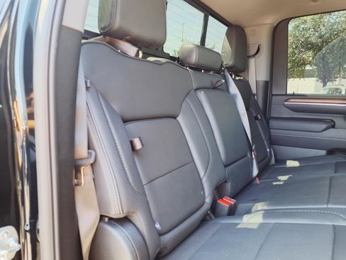 Certified 2025 GMC Sierra 2500 Denali image 15