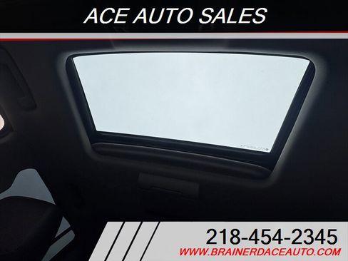 Used 2016 Cadillac Escalade ESV Premium image 19