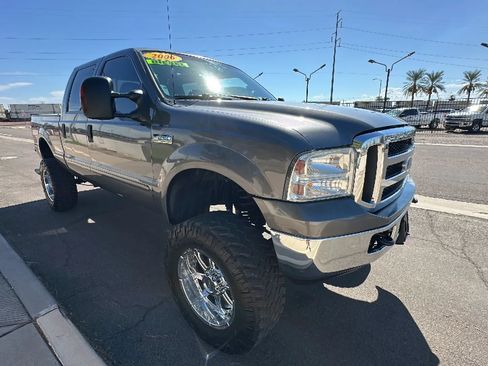 Used 2006 Ford F250 Lariat AWD/4WD image 8