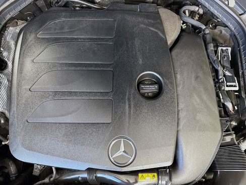 Used 2019 Mercedes-Benz C 300 4MATIC Cabriolet image 37