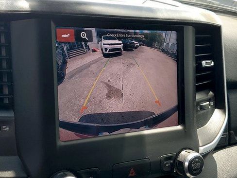 Used 2022 RAM 1500 Big Horn AWD/4WD image 25