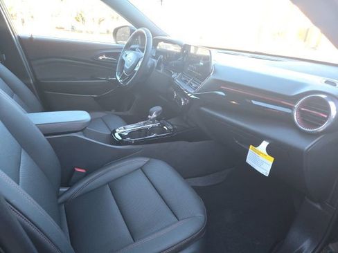 New 2026 Chevrolet Trax RS w/ Sunroof Package image 16