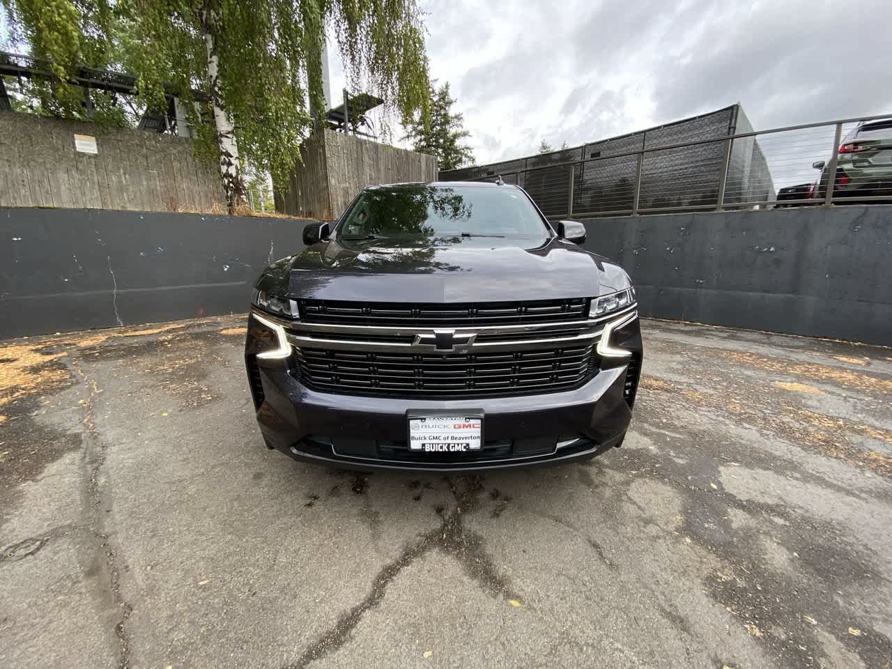 Used 2022 Chevrolet Tahoe RST w/ Luxury Package AWD/4WD image 9