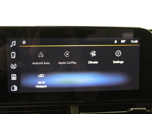 Used 2025 Chevrolet Trax LT image 40