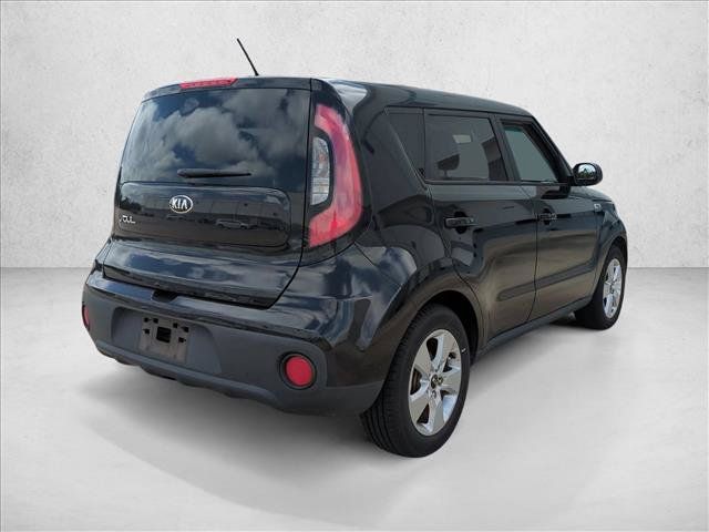 Used 2017 Kia Soul FWD image 5
