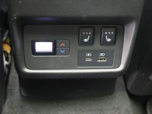 Used 2023 Nissan Rogue Platinum w/ Platinum Premium Package image 12