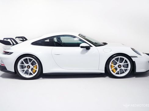 Used 2022 Porsche 911 GT3 RWD image 4