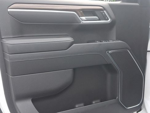 Certified 2023 Chevrolet Silverado 1500 RST AWD/4WD image 10