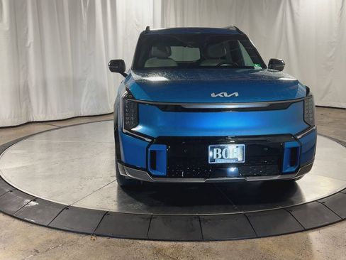 New 2026 Kia EV9 GT-Line image 4