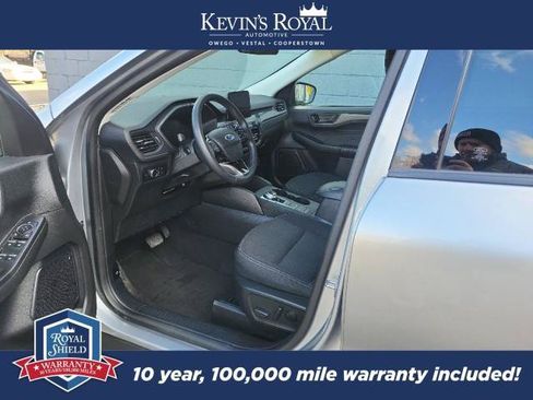 Used 2023 Ford Escape Active AWD/4WD image 10