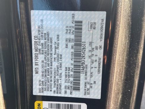 Used 2024 Ford Mustang GT Premium image 35