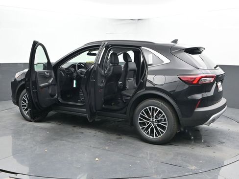 New 2026 Ford Escape SE FWD image 55