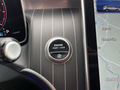 Certified 2025 Mercedes-Benz GLC 300 4MATIC image 22