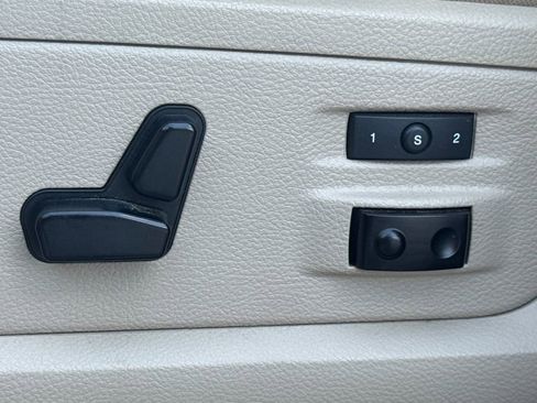 Used 2018 RAM 2500 Laramie w/ Cold Weather Group AWD/4WD image 30