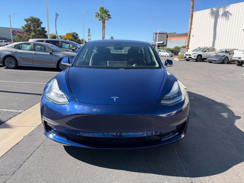 Used 2018 Tesla Model 3 Mid Range RWD image 4