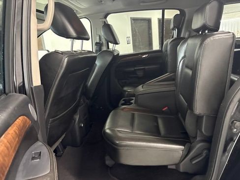 Used 2010 Nissan Armada Platinum w/ Captain Seat Pkg AWD/4WD image 21