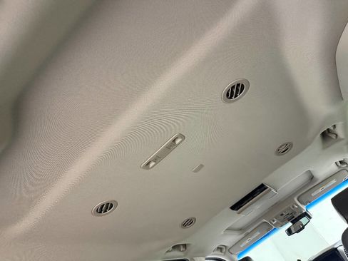 Used 2016 GMC Yukon Denali w/ Open Road Package image 85