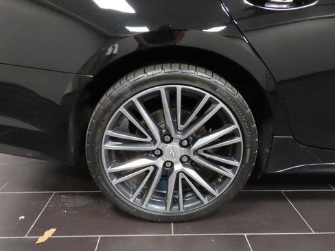 Used 2022 Cadillac CT5 V w/ Platinum Package AWD/4WD image 17