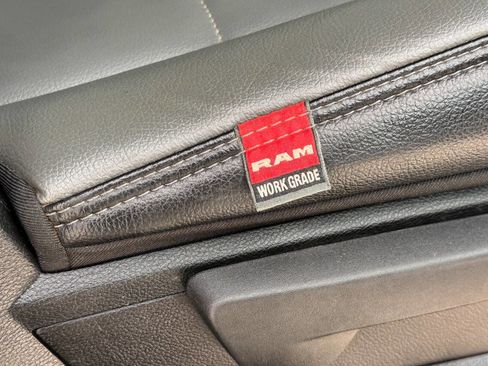 Used 2022 RAM 3500 Tradesman image 18