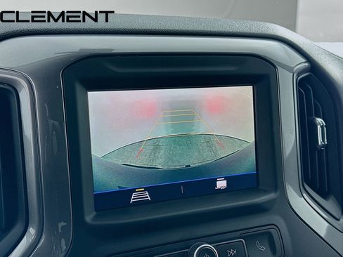 Used 2020 Chevrolet Silverado 1500 Custom w/ Custom Value Package image 18