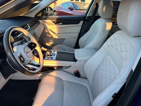 Certified 2023 Jaguar F-PACE S image 17