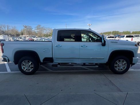New 2026 Chevrolet Silverado 2500 High Country w/ Technology Package image 3