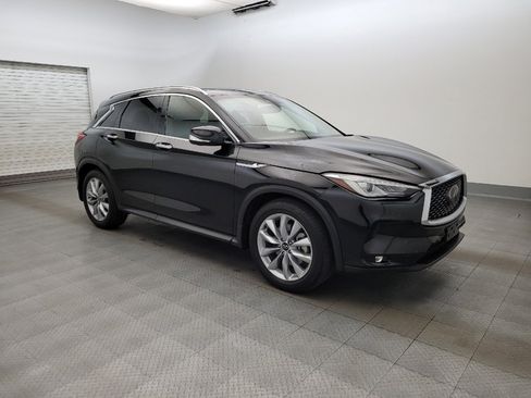 Used 2021 INFINITI QX50 Essential w/ Convenience Package FWD image 11