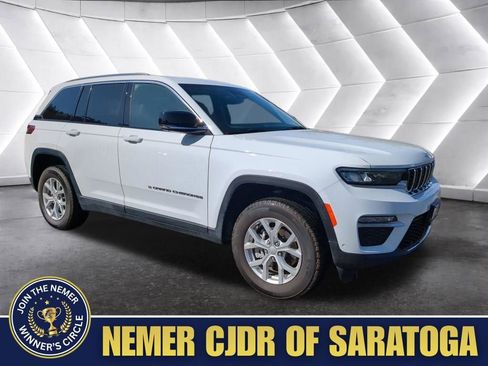 Used 2023 Jeep Grand Cherokee Limited w/ Luxury Tech Group II image 7