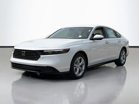 New 2026 Honda Accord LX image 4