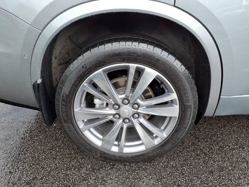 Used 2023 Cadillac XT6 Premium Luxury w/ Technology Package AWD/4WD image 29