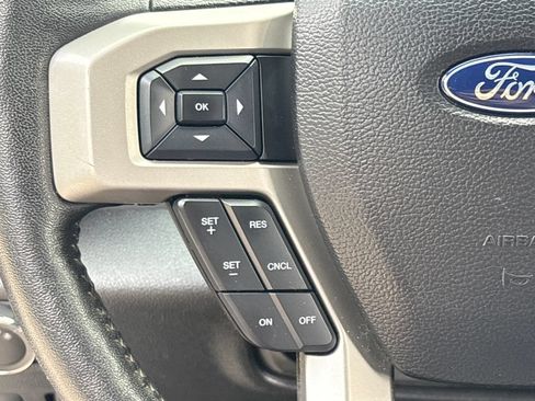 Used 2018 Ford F350 Lariat w/ Lariat Ultimate Package AWD/4WD image 18