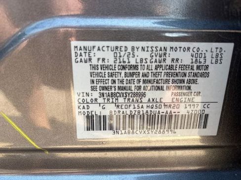 Certified 2025 Nissan Sentra SV FWD image 31